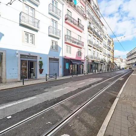 Modern Bica Dos Olhos Apartment Lisbon
