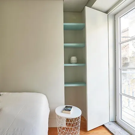 Apartment Modern Bica Dos Olhos *