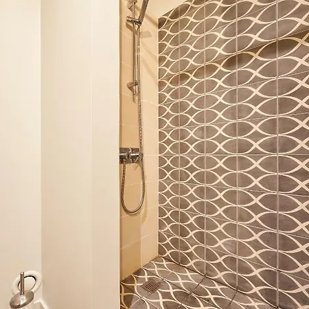 Modern Bica Dos Olhos Apartment Lissabon